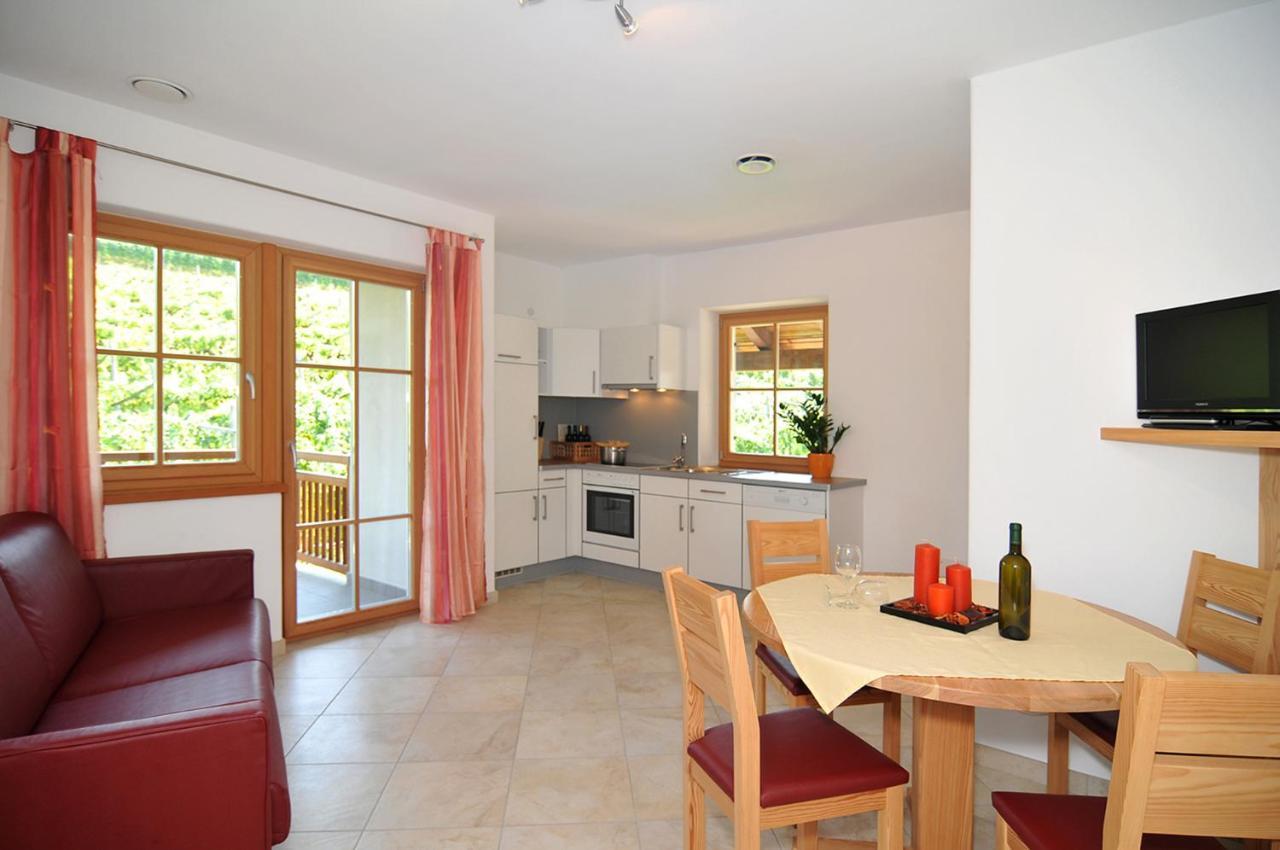 Weinhof Mumelter Apartment อัปเปียโน ซุลลา สตราดา เดล วีโน ภายนอก รูปภาพ
